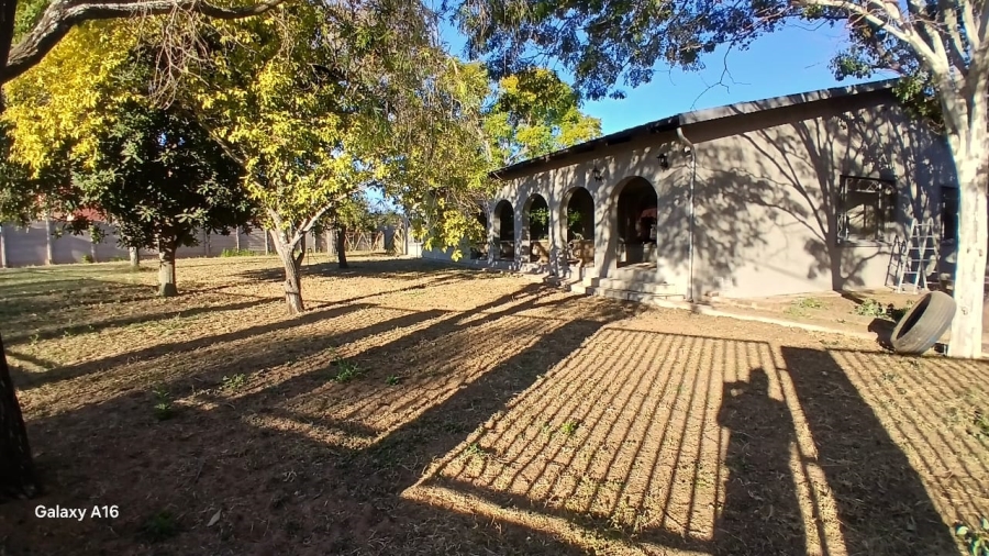4 Bedroom Property for Sale in Vaalwater Limpopo