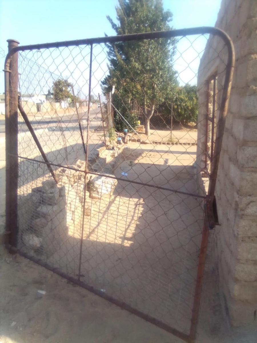 2 Bedroom Property for Sale in Polokwane Ext 76 Limpopo