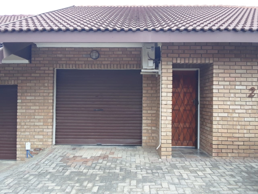 To Let 3 Bedroom Property for Rent in Bendor Limpopo