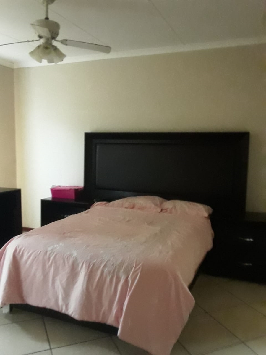 To Let 3 Bedroom Property for Rent in Bendor Limpopo