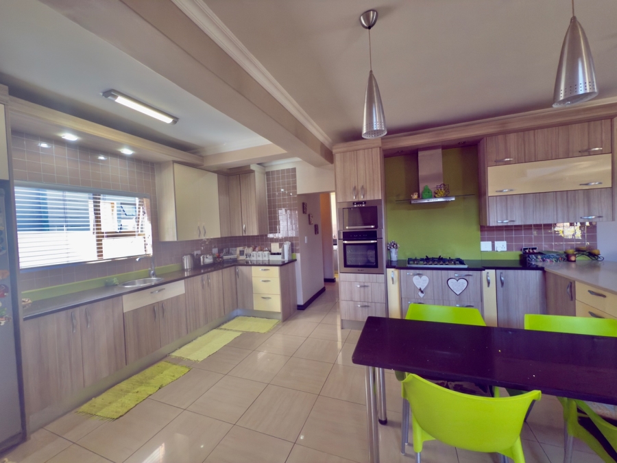 3 Bedroom Property for Sale in Woodhill Estate Limpopo