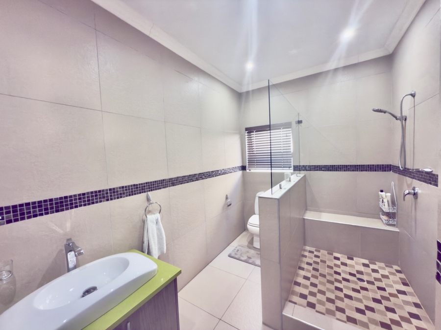 3 Bedroom Property for Sale in Woodhill Estate Limpopo