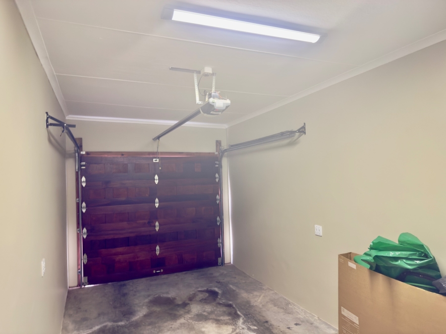3 Bedroom Property for Sale in Woodhill Estate Limpopo