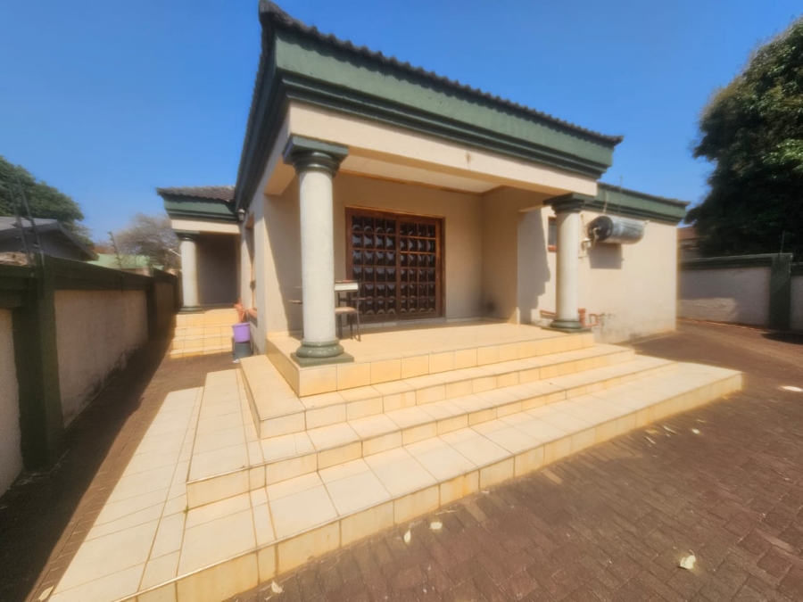 To Let  Bedroom Property for Rent in Sibasa Limpopo