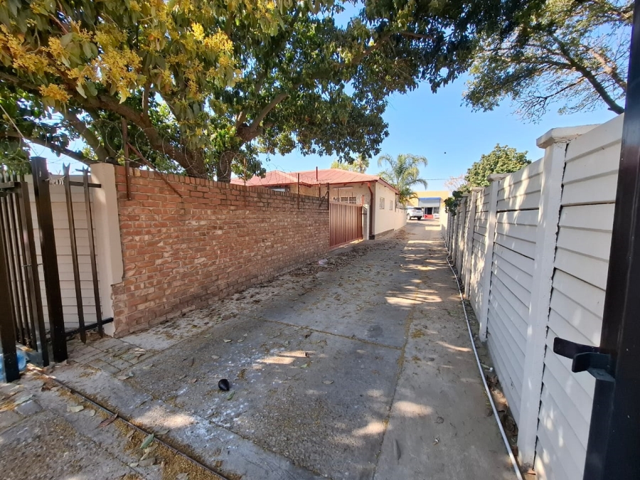  Bedroom Property for Sale in Annadale Limpopo