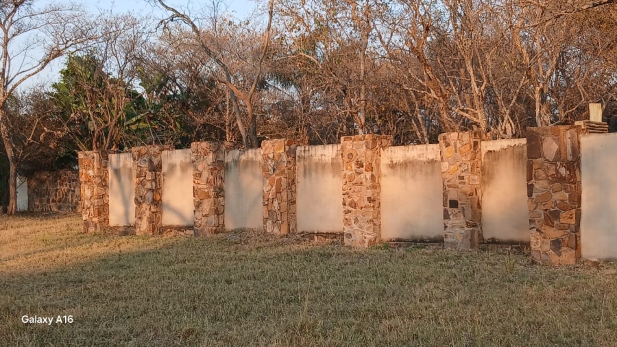 6 Bedroom Property for Sale in Vaalwater Limpopo