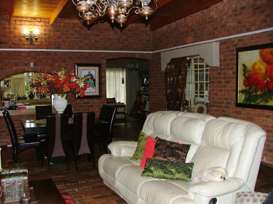 6 Bedroom Property for Sale in Vaalwater Limpopo