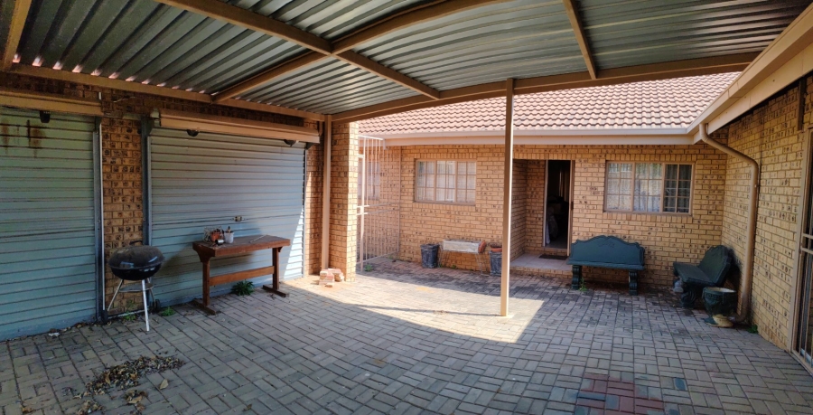 4 Bedroom Property for Sale in Modimolle Limpopo