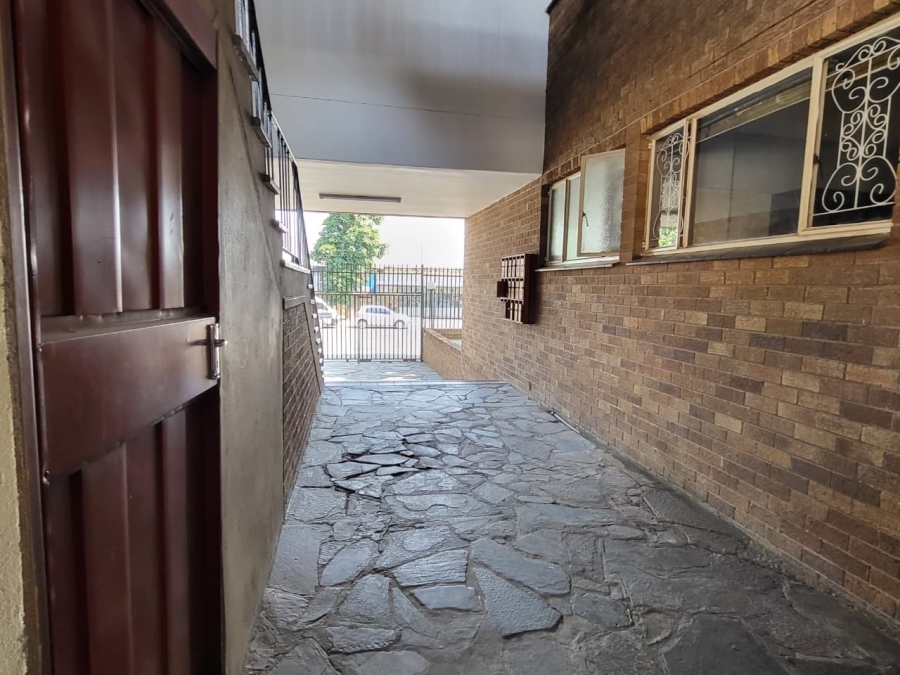 2 Bedroom Property for Sale in Polokwane Central Limpopo