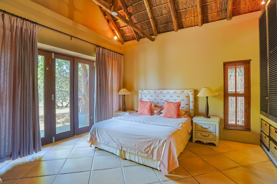 6 Bedroom Property for Sale in Zebula Golf Estate Limpopo