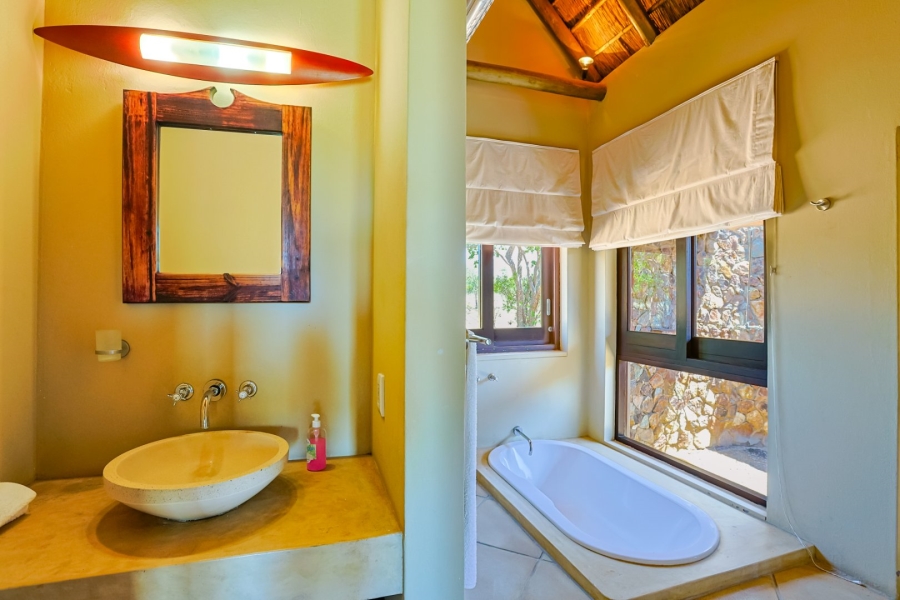 6 Bedroom Property for Sale in Zebula Golf Estate Limpopo