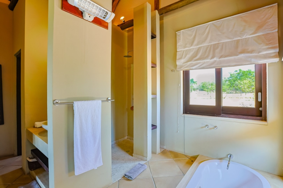 6 Bedroom Property for Sale in Zebula Golf Estate Limpopo