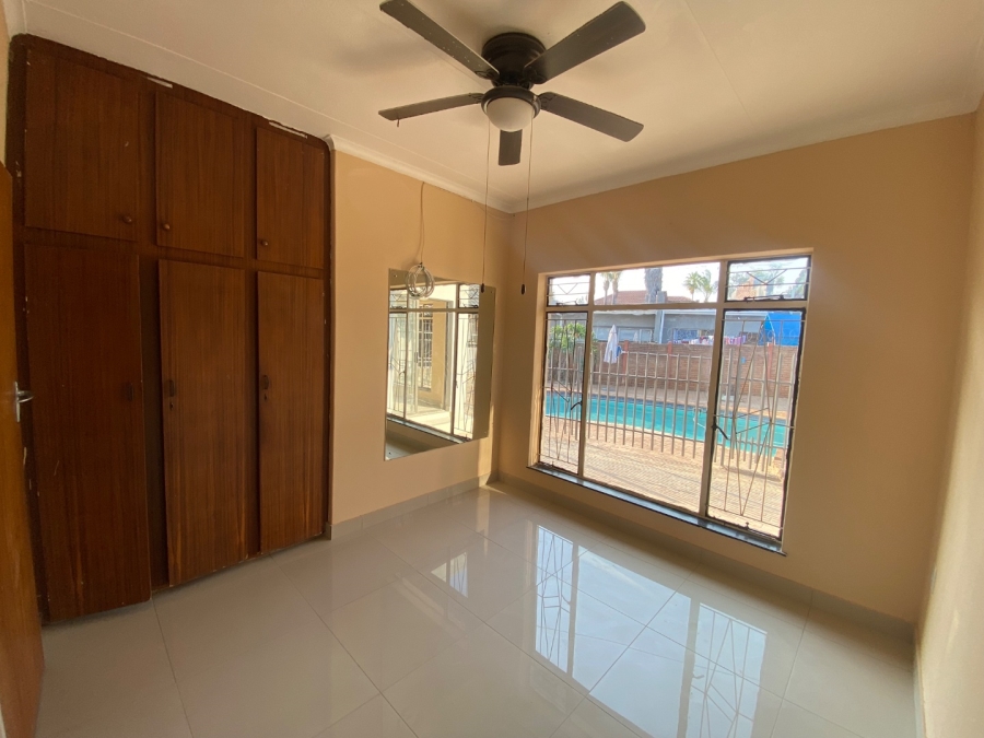 To Let 3 Bedroom Property for Rent in Sterpark Limpopo