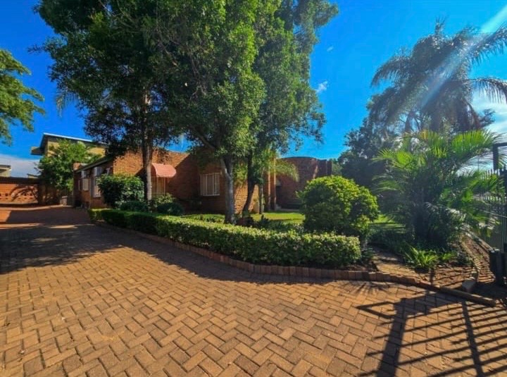 3 Bedroom Property for Sale in Bendor Limpopo
