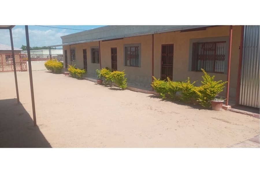 Commercial Property for Sale in Seshego H Limpopo