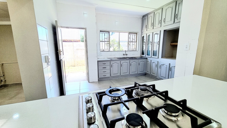 3 Bedroom Property for Sale in Modimolle Limpopo