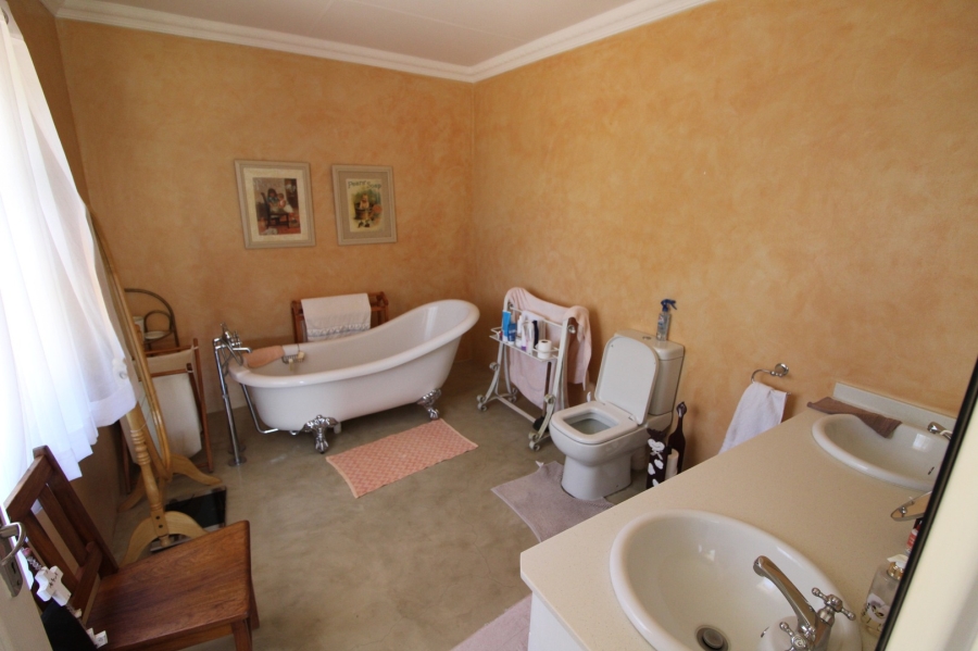 9 Bedroom Property for Sale in Bela Bela Limpopo