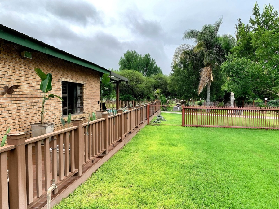 7 Bedroom Property for Sale in Ivydale Limpopo