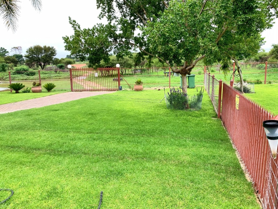 7 Bedroom Property for Sale in Ivydale Limpopo