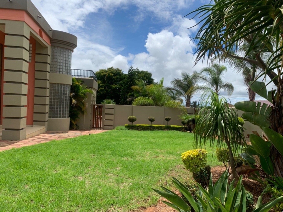 5 Bedroom Property for Sale in Sterpark Limpopo