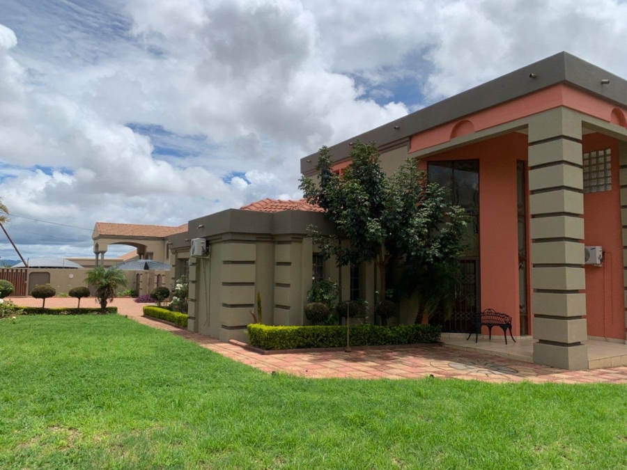 5 Bedroom Property for Sale in Sterpark Limpopo