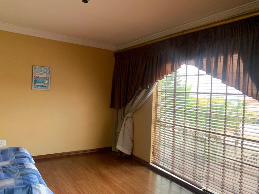 5 Bedroom Property for Sale in Sterpark Limpopo