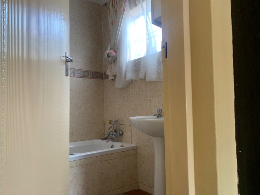5 Bedroom Property for Sale in Sterpark Limpopo