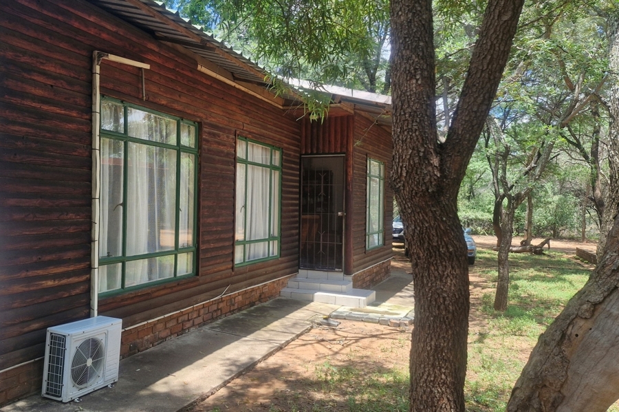 3 Bedroom Property for Sale in Leeupoort Limpopo