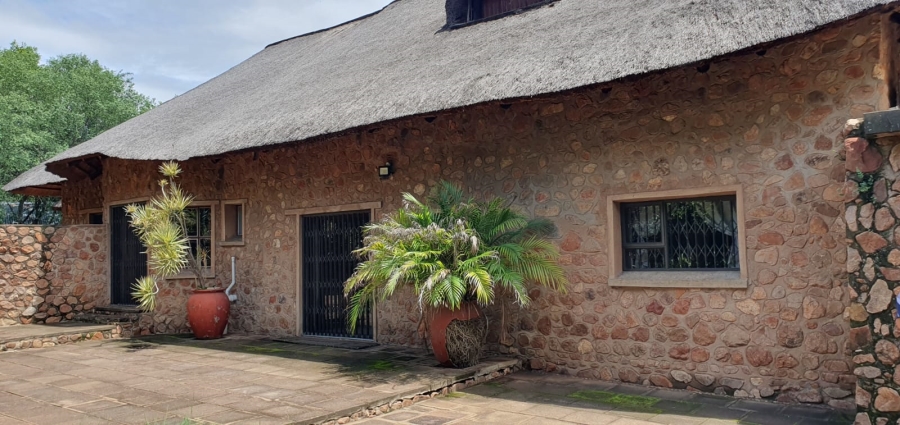 2 Bedroom Property for Sale in Groblersdal Limpopo