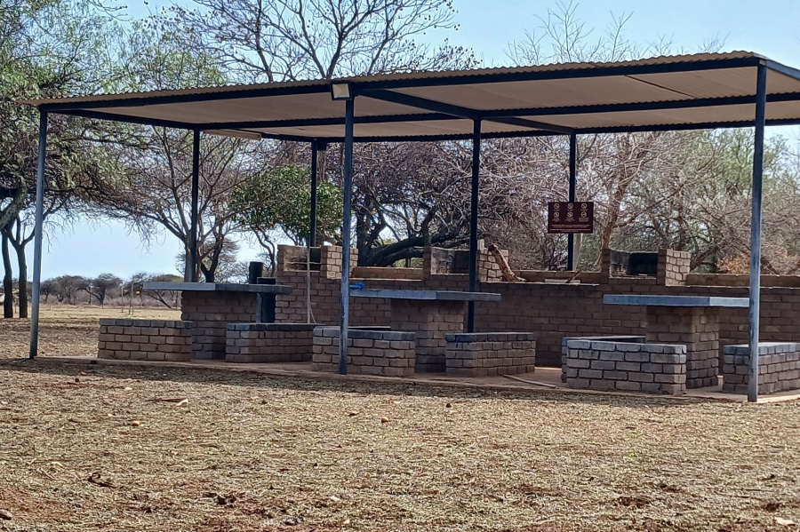 11 Bedroom Property for Sale in Radium Limpopo