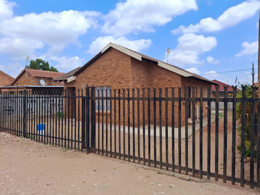 3 Bedroom Property for Sale in Ivydale Limpopo