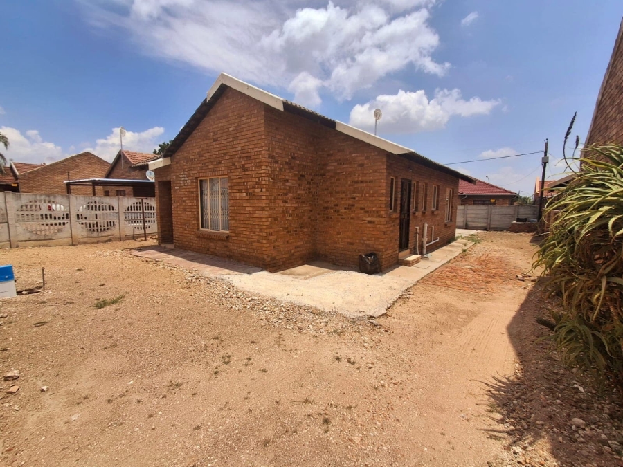 3 Bedroom Property for Sale in Ivydale Limpopo