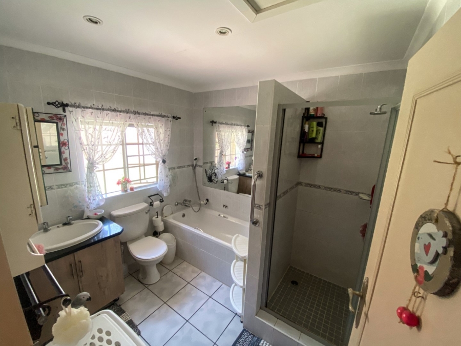 2 Bedroom Property for Sale in Modimolle Limpopo