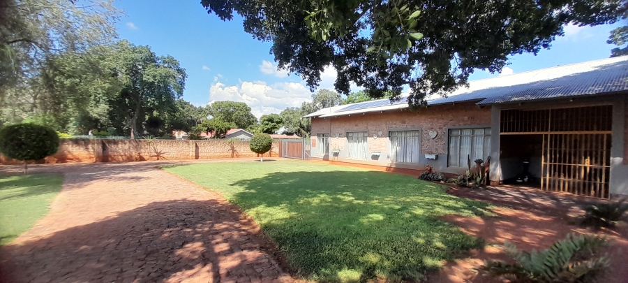 3 Bedroom Property for Sale in Mookgopong Limpopo