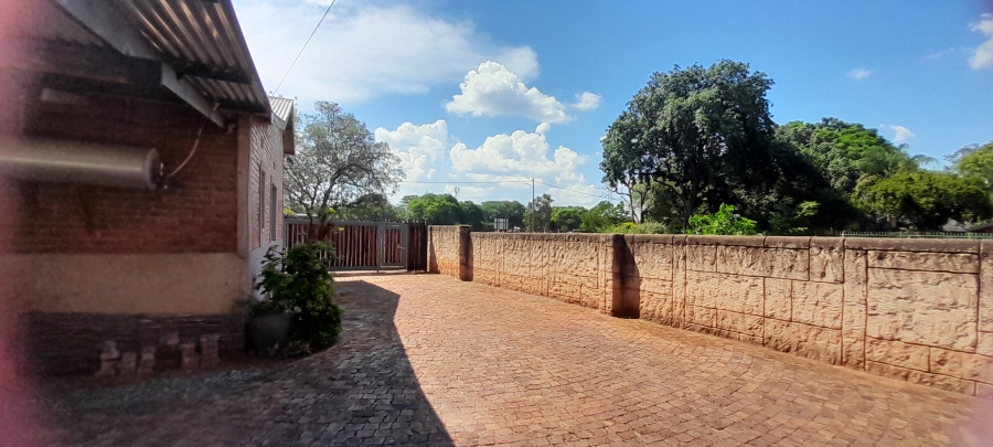 3 Bedroom Property for Sale in Mookgopong Limpopo