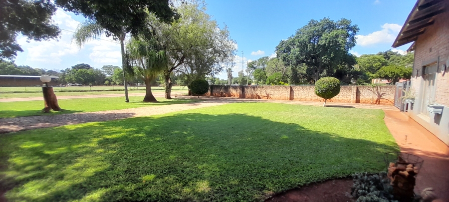 3 Bedroom Property for Sale in Mookgopong Limpopo