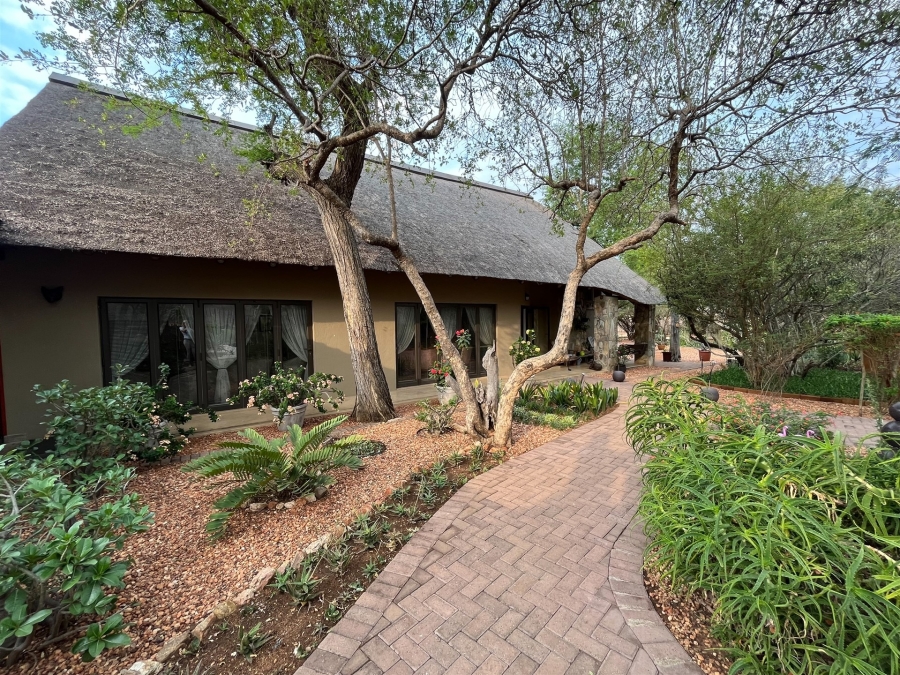 4 Bedroom Property for Sale in Hoedspruit Wildlife Estate Limpopo