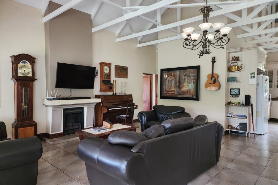 3 Bedroom Property for Sale in Doornhoek Equestrian Estate Limpopo