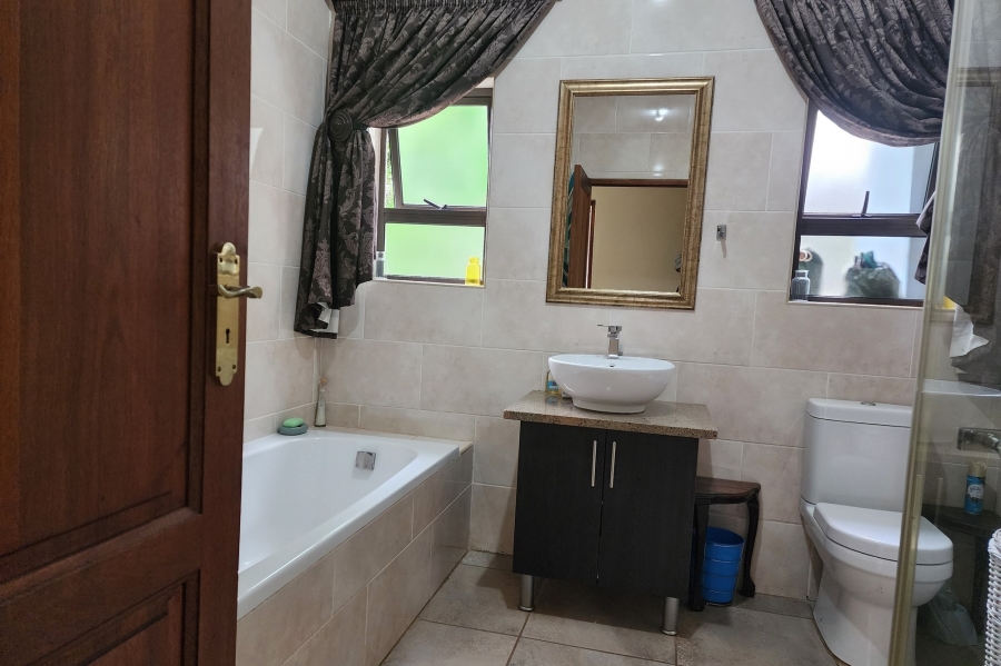 3 Bedroom Property for Sale in Doornhoek Equestrian Estate Limpopo