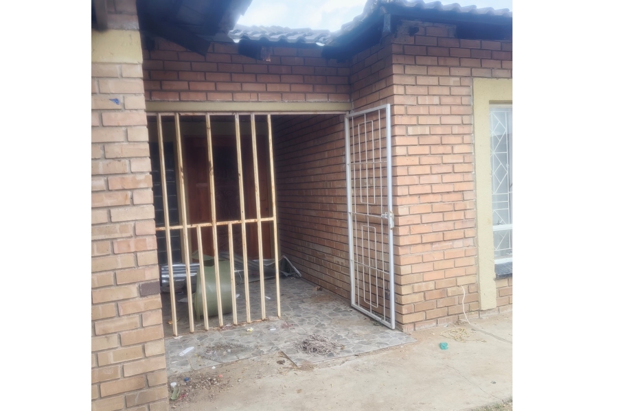 6 Bedroom Property for Sale in Emdo Park Limpopo