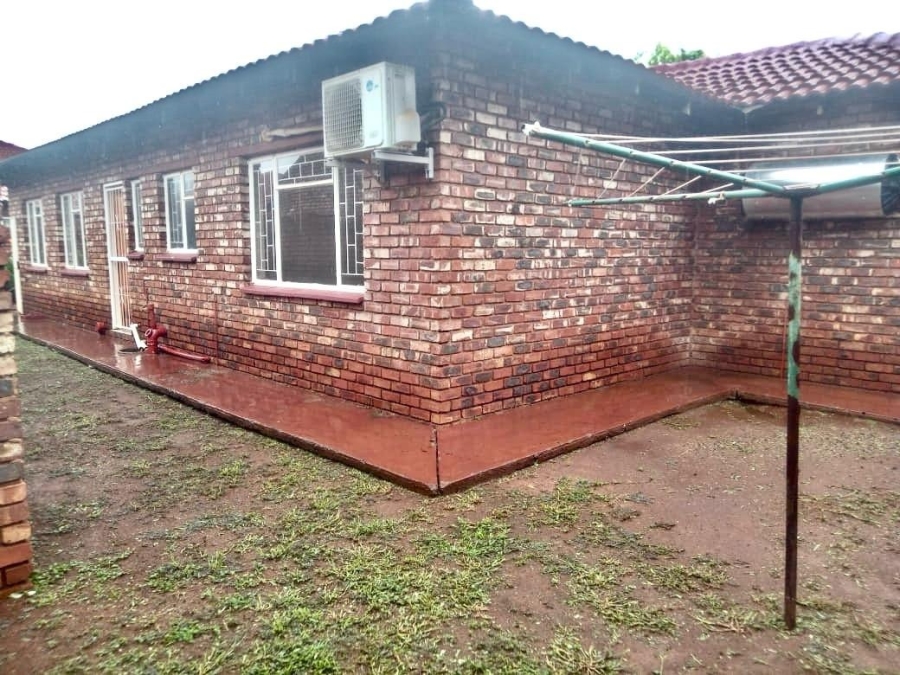 3 Bedroom Property for Sale in Northam Limpopo