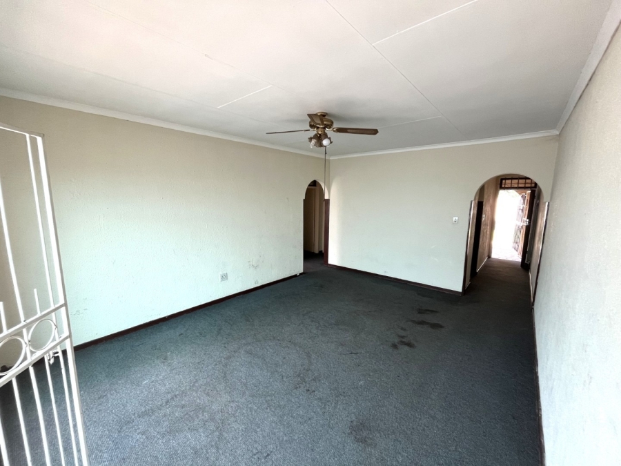 To Let 2 Bedroom Property for Rent in Modimolle Limpopo