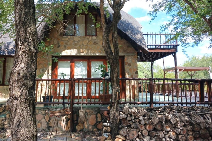 5 Bedroom Property for Sale in Lissataba Private Nature Reserve Limpopo