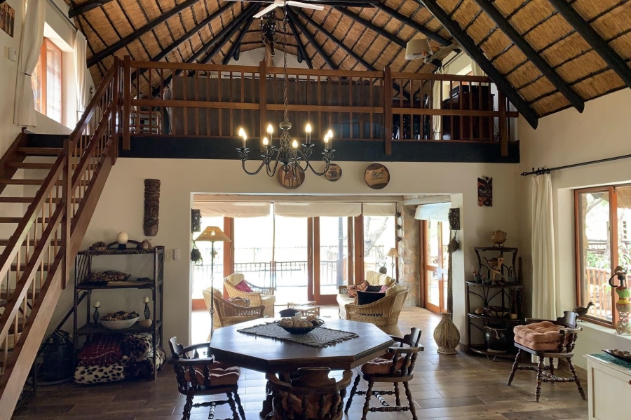 5 Bedroom Property for Sale in Lissataba Private Nature Reserve Limpopo