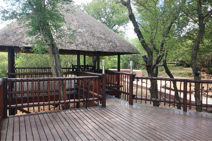 5 Bedroom Property for Sale in Lissataba Private Nature Reserve Limpopo