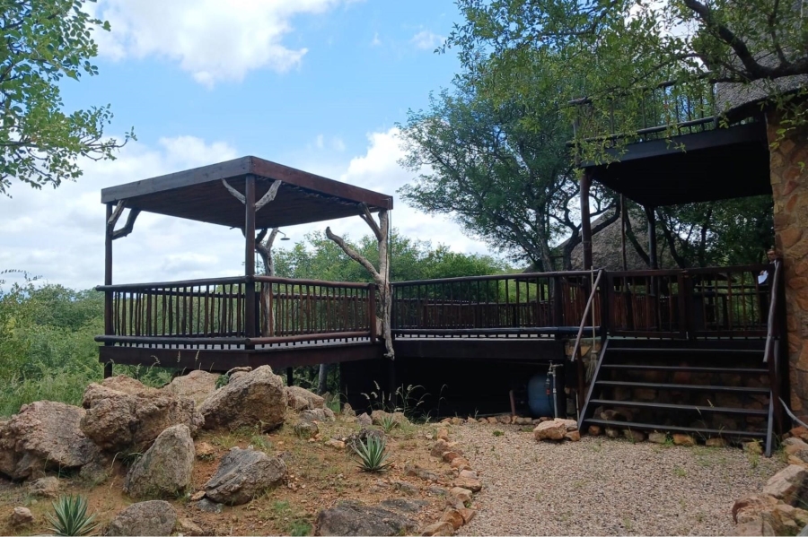 5 Bedroom Property for Sale in Lissataba Private Nature Reserve Limpopo