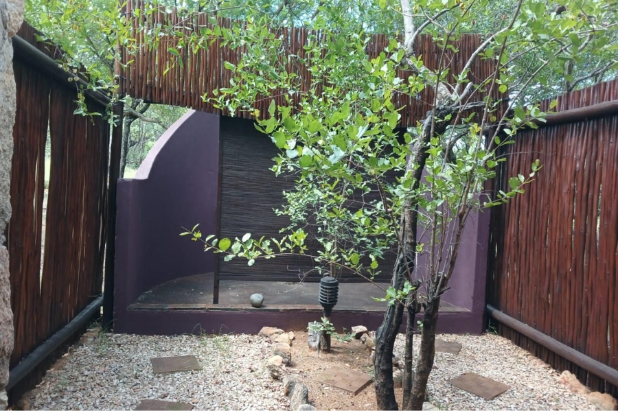 5 Bedroom Property for Sale in Lissataba Private Nature Reserve Limpopo