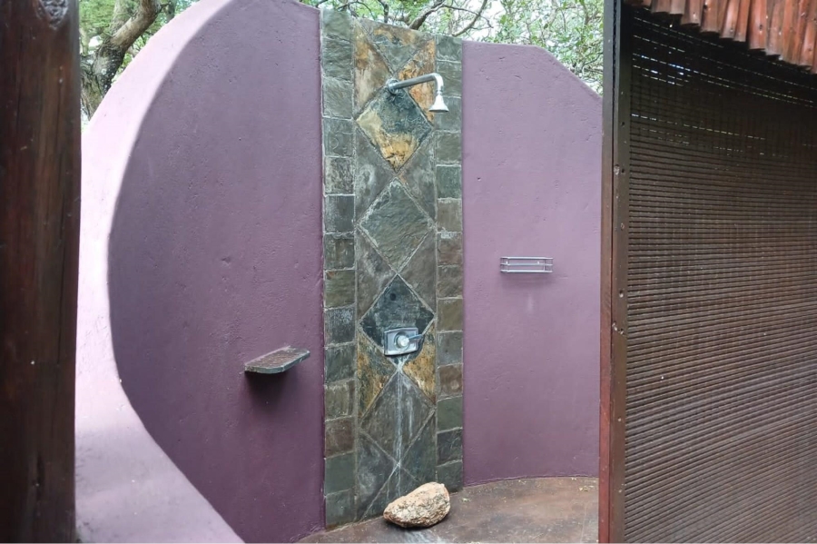 5 Bedroom Property for Sale in Lissataba Private Nature Reserve Limpopo