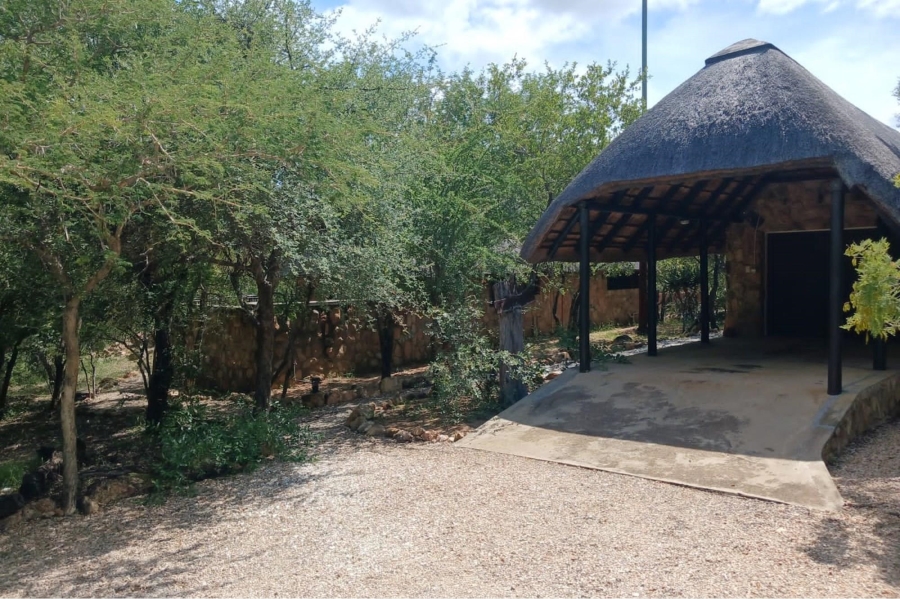 5 Bedroom Property for Sale in Lissataba Private Nature Reserve Limpopo