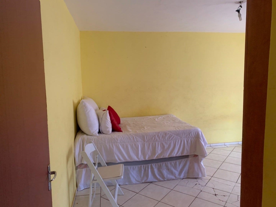 6 Bedroom Property for Sale in Flora Park Limpopo